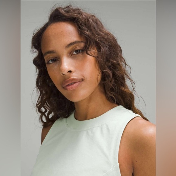 EUC 🍋 Lululemon Heavyweight Cotton Cropped Tank Top - Picture 4 of 9